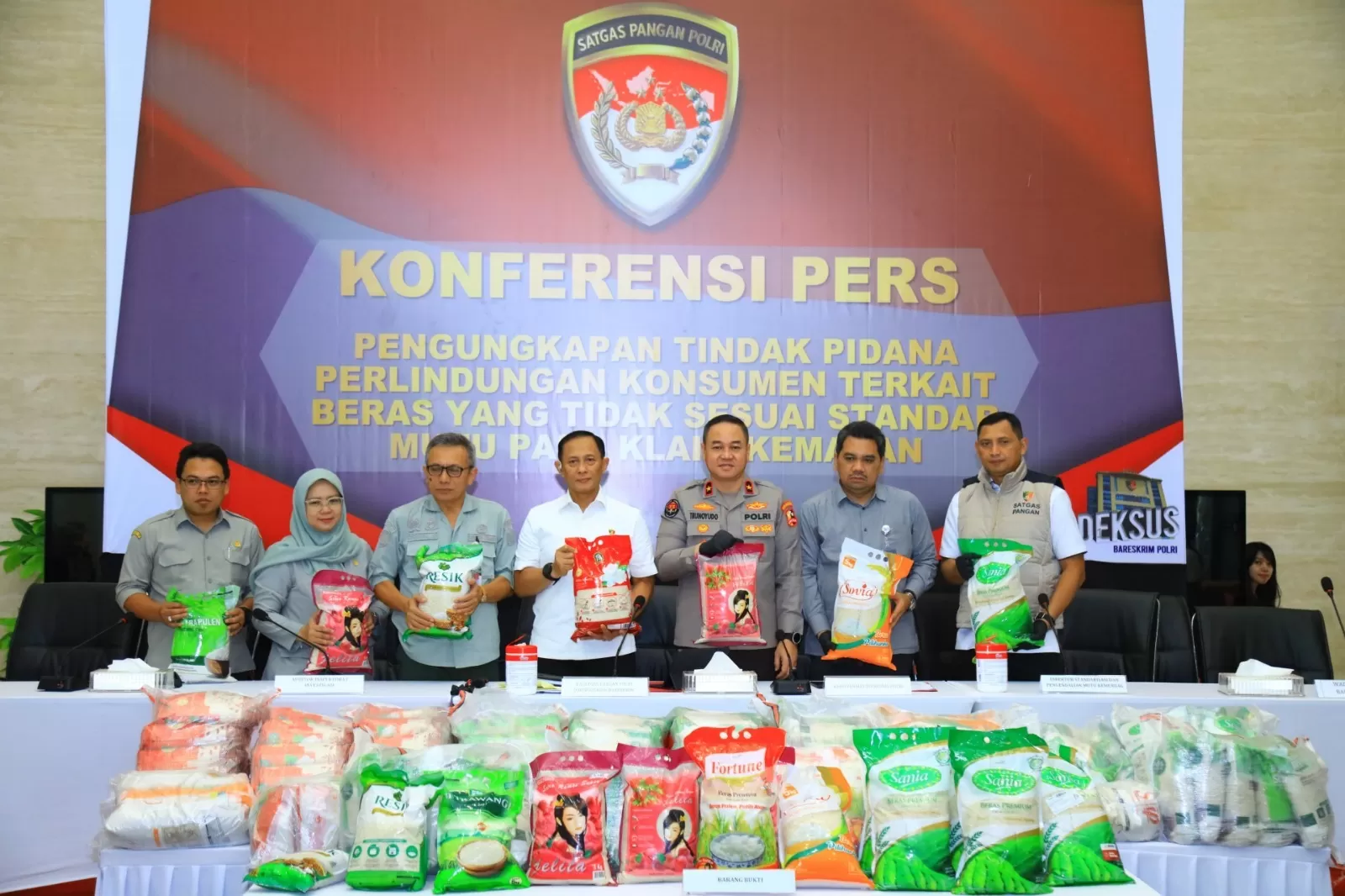Lima Merek Beras Premium Gagal Penuhi Standar Mutu