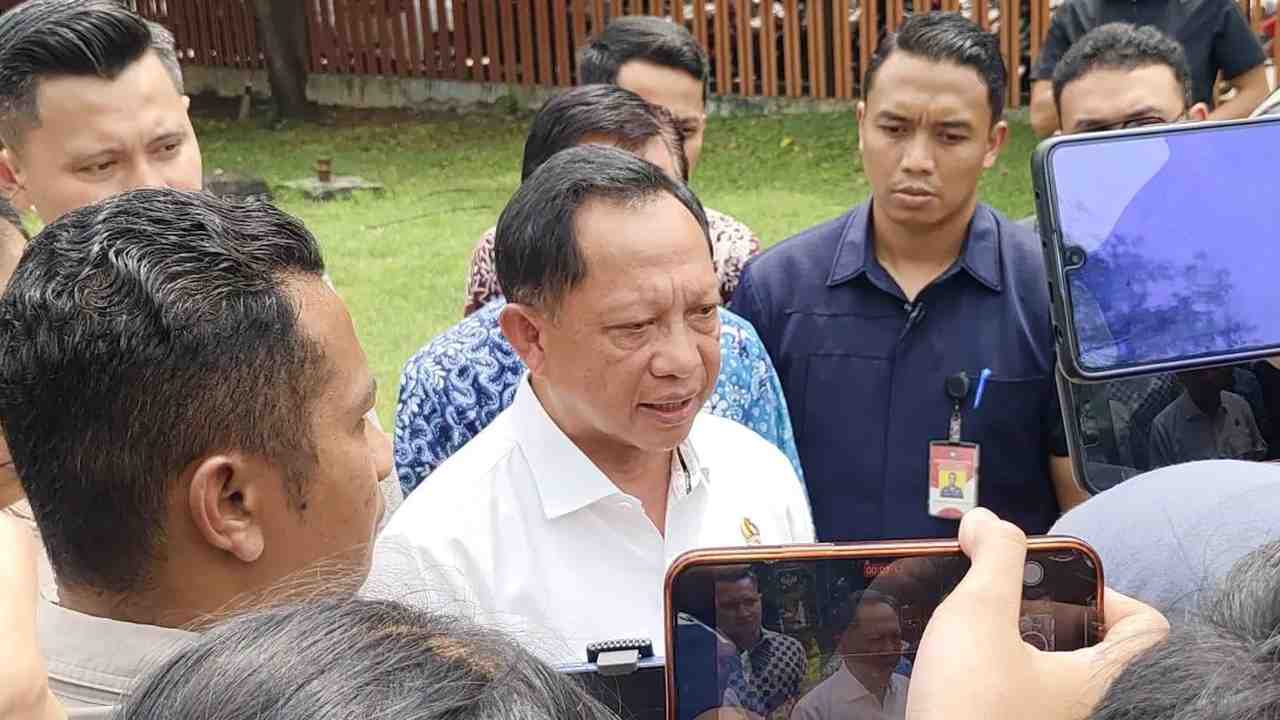 Mendagri Tegur Langsung Bupati Pati Terkait Kenaikan PBB
