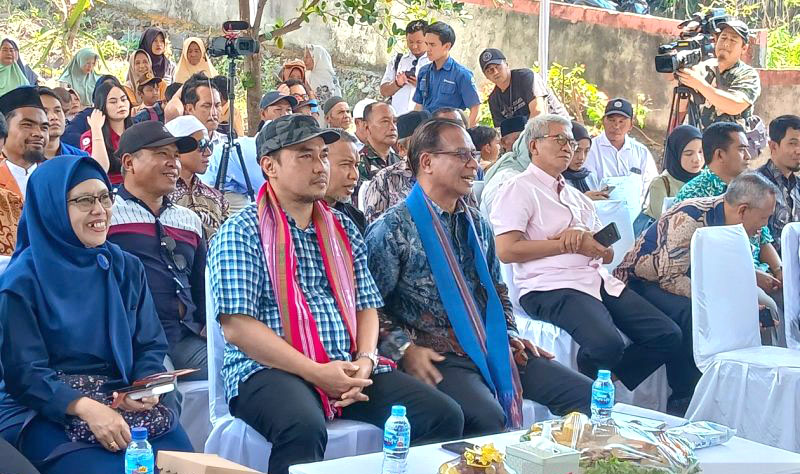 Mentrans Jamin Bantu Penuhi Hak SHM Warga Transmigran Selaparang