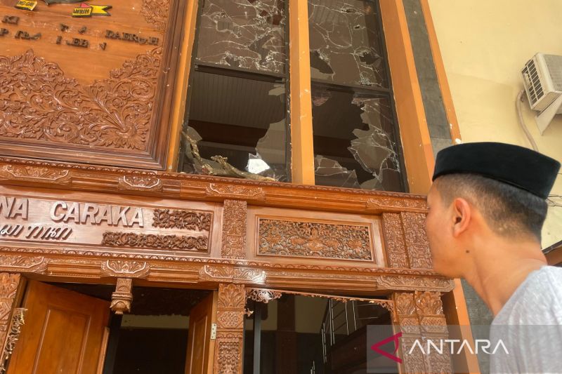 Bupati Cirebon Sesalkan Aksi Perusakan Gedung DPRD Kabupaten