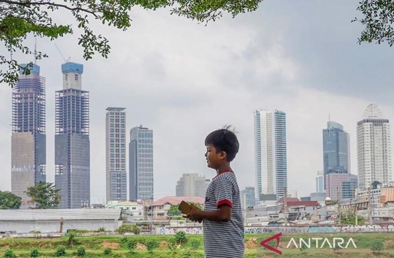 Kualitas Udara Jakarta Sabtu Pagi Masih Tak Sehat, Wajib Pakai Masker