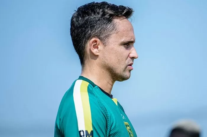 Paul Munster Persiapkan Tim Matang Hadapi Persita