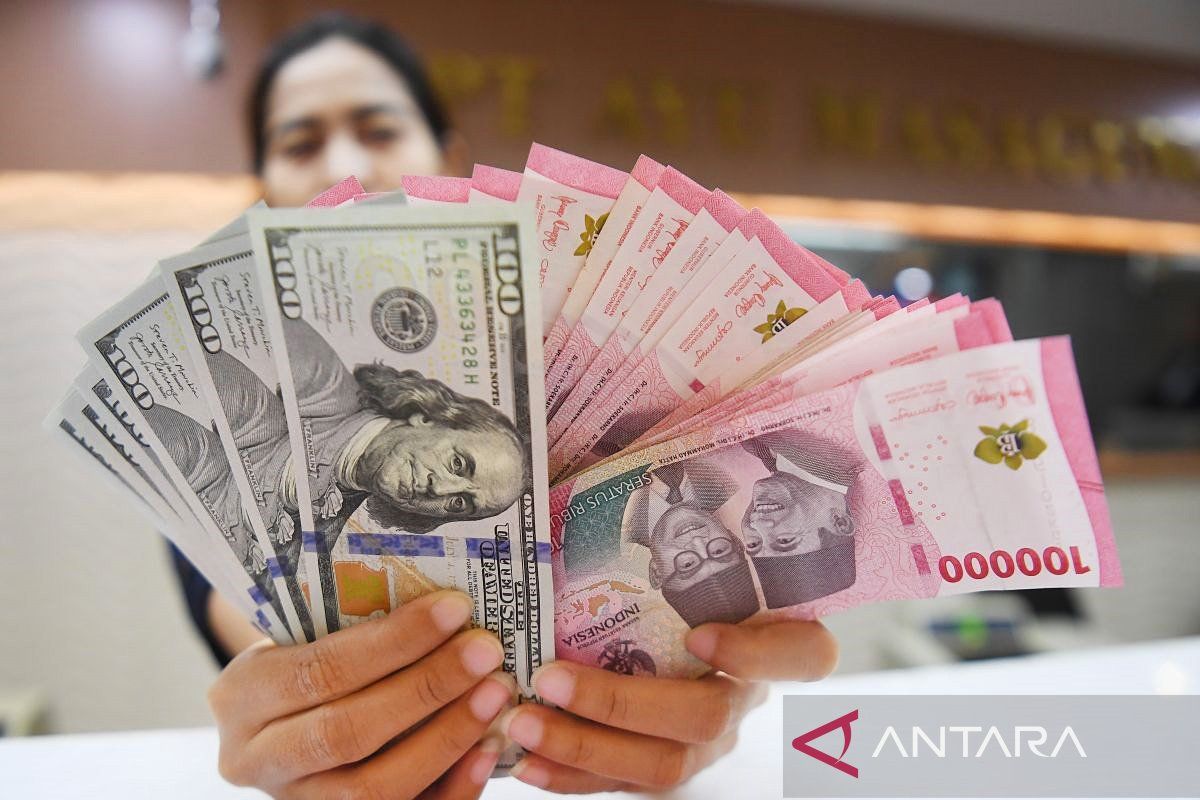 Rupiah Diperkirakan Melemah Seiring Data Ekonomi AS Tertunda