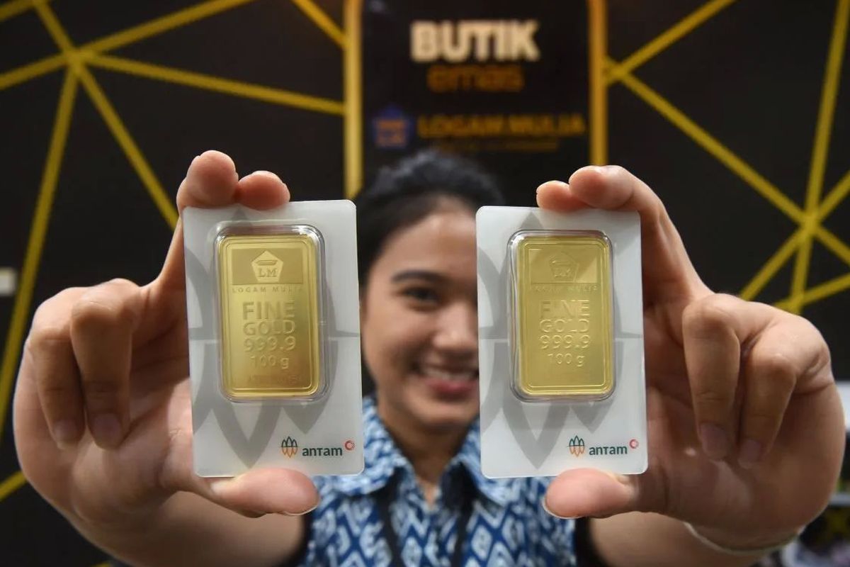 Harga Emas Antam Hari Ini Turun Rp 7.000 Jadi Rp 2,34 Juta per Gram