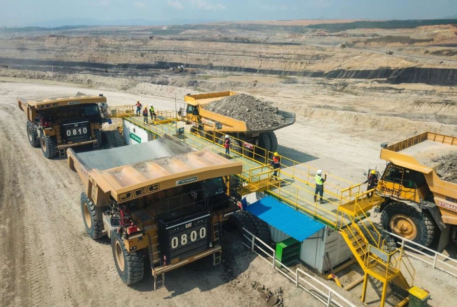 Petrosea Raih Kontrak Proyek Migas dari Petronas