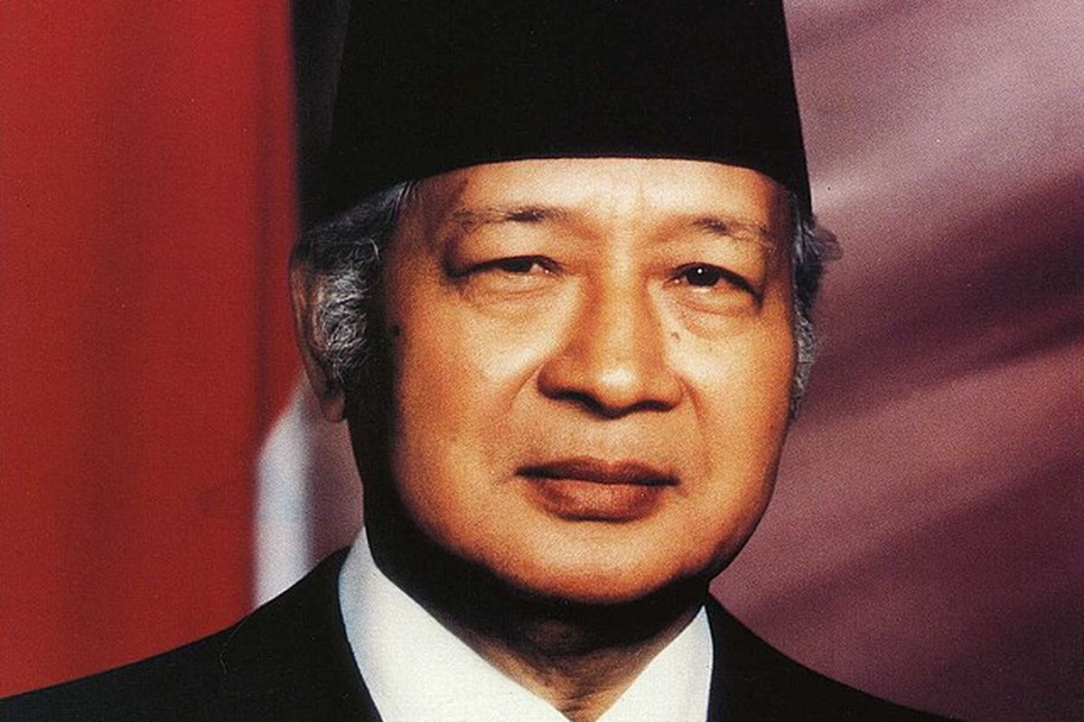 Sekjen Gerindra Dukung Penghargaan Pahlawan untuk Soeharto dan Gus Dur