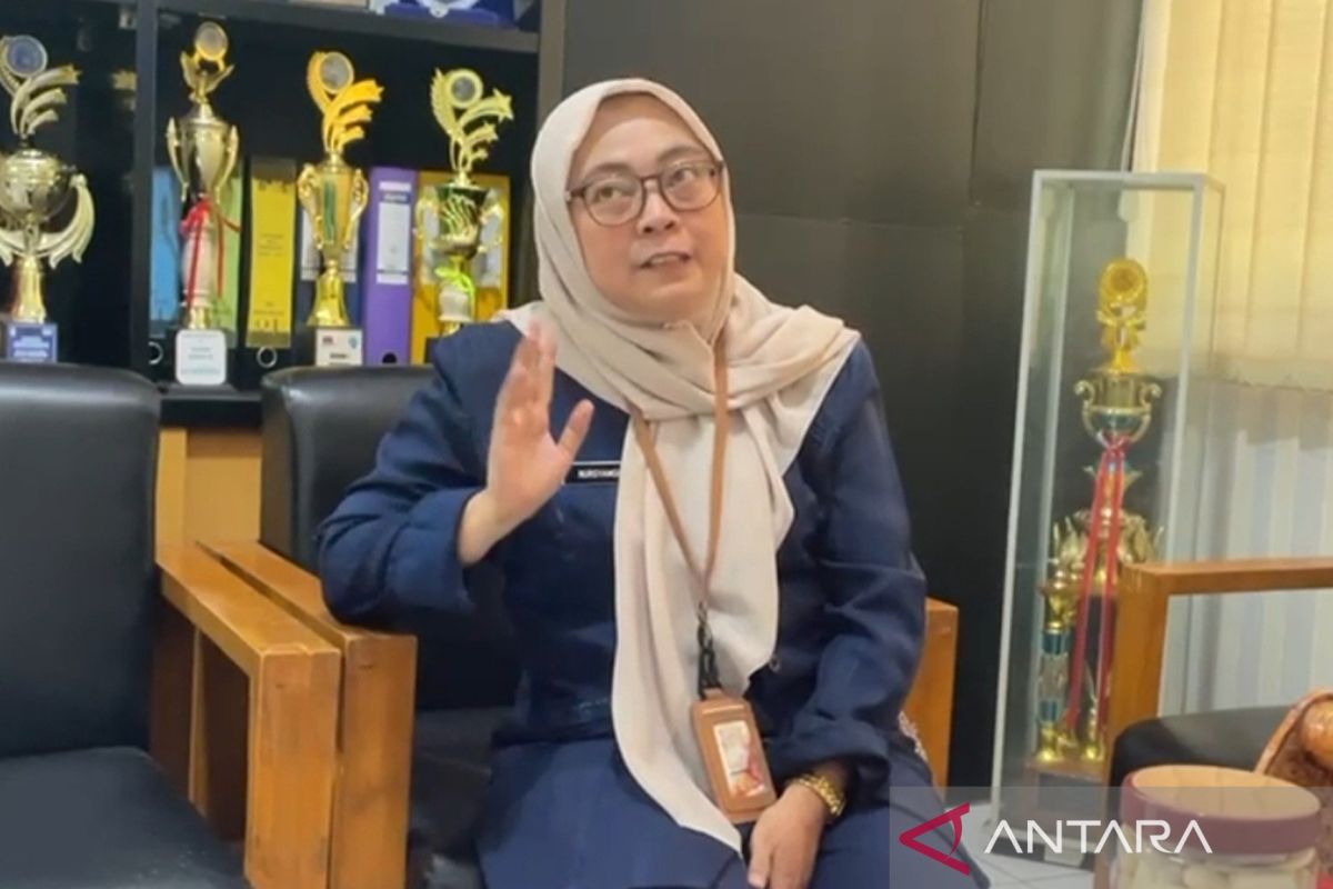 Sekolah di Jakbar Jajak Pendapat Orang Tua Terkait Dugaan Keracunan MBG