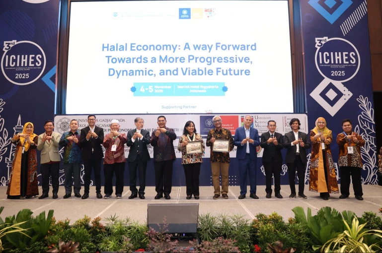 UGM Percepat Ekosistem Halal Berbasis Desa di DIY melalui ICIHES 2025
