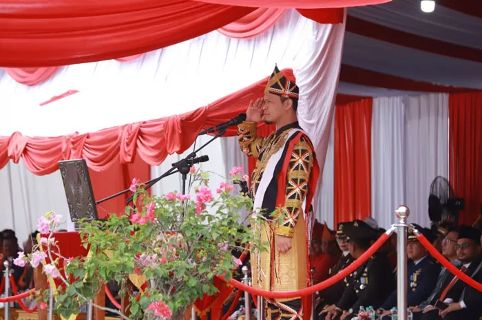 Wako Agung dan Istri Bantu Warga, Semangat Gotong Royong Meningkat